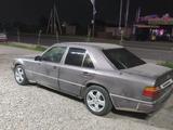 Mercedes-Benz E 230 1991 года за 850 000 тг. в Шымкент – фото 4