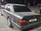 Mercedes-Benz E 230 1991 года за 850 000 тг. в Шымкент – фото 5