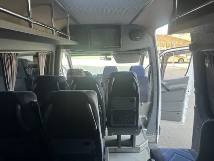 Mercedes-Benz Sprinter 2015 года за 17 000 000 тг. в Алматы – фото 14