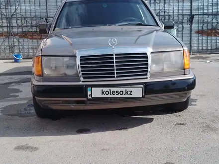 Mercedes-Benz E 230 1989 года за 920 000 тг. в Шымкент – фото 4