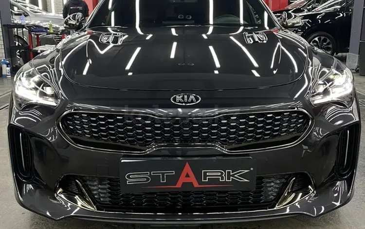 Kia Stinger 2021 года за 23 700 000 тг. в Астана