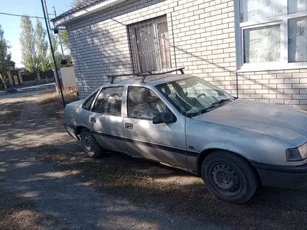 Opel Vectra 1990 года за 600 000 тг. в Актобе – фото 2