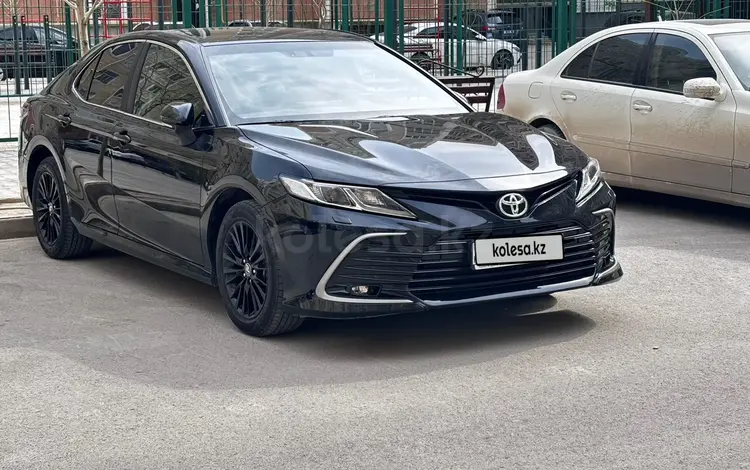 Toyota Camry 2023 годаүшін15 300 000 тг. в Актау
