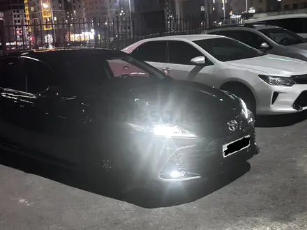 Toyota Camry 2023 года за 15 300 000 тг. в Актау – фото 5