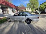 Mercedes-Benz E 320 1997 годаfor3 000 000 тг. в Талдыкорган
