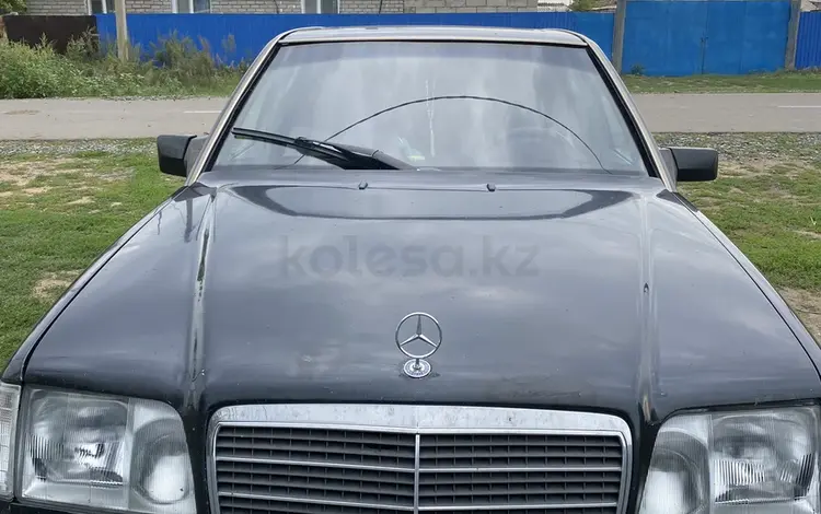 Mercedes-Benz E 220 1993 годаүшін1 660 000 тг. в Павлодар