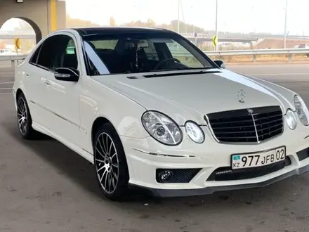 Бампер на Mercedes W211 за 50 000 тг. в Шымкент