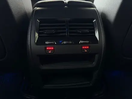 BMW X6 XDrive 40i 2020 года за 33 290 000 тг. в Алматы – фото 15