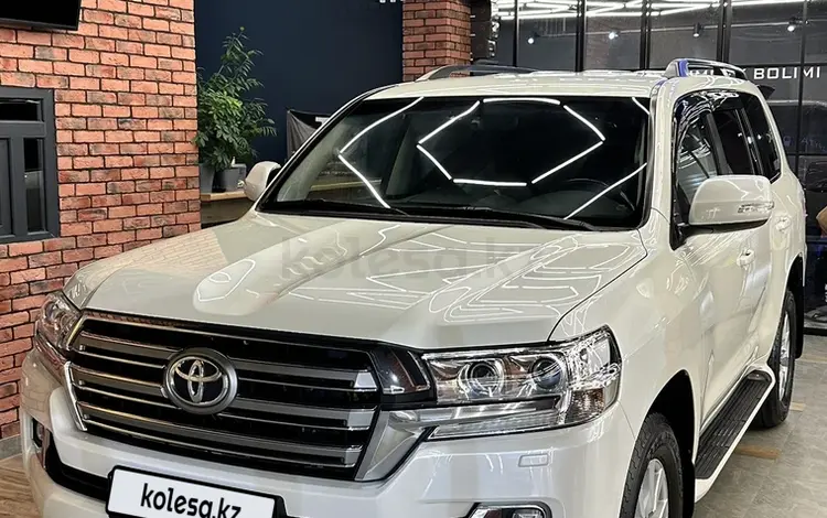 Toyota Land Cruiser 2016 года за 29 000 000 тг. в Атырау