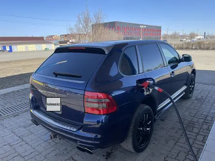 Porsche Cayenne 2006 года за 3 685 000 тг. в Уральск