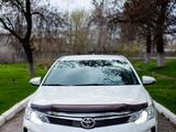 Toyota Camry 2015 года за 10 500 000 тг. в Шымкент – фото 4