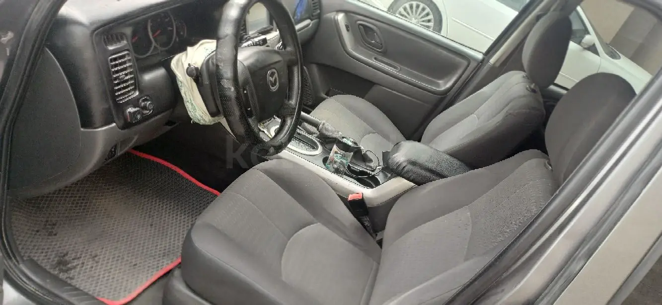 Mazda Tribute, 2006