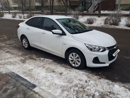 Chevrolet Onix 2023 года за 7 500 000 тг. в Костанай – фото 2