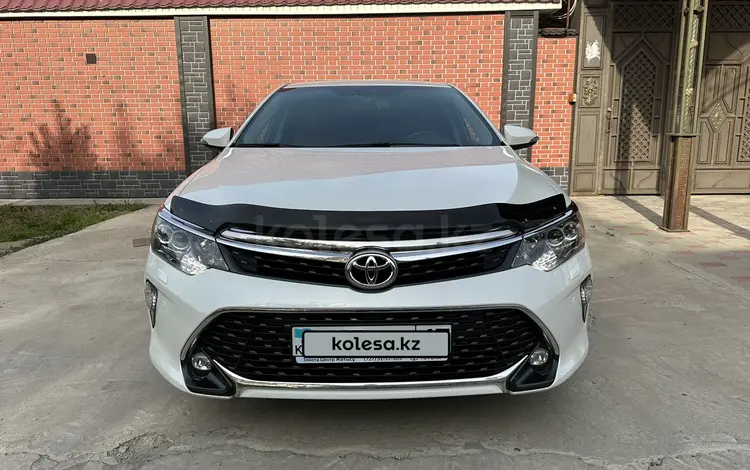 Toyota Camry 2017 года за 14 500 000 тг. в Шымкент