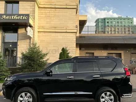 Toyota Land Cruiser Prado 2019 года за 23 500 000 тг. в Астана – фото 3