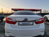 Toyota Camry 2013 года за 10 000 000 тг. в Семей