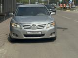 Toyota Camry 2007 года за 4 700 000 тг. в Семей – фото 2