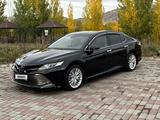 Toyota Camry 2019 года за 12 500 000 тг. в Усть-Каменогорск – фото 3