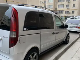 Mercedes-Benz Vaneo, 2003