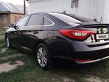 Hyundai Sonata 2017 года за 6 000 000 тг. в Уральск – фото 2