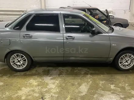 ВАЗ (Lada) Priora 2170 2010 года за 1 400 000 тг. в Семей – фото 4