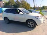 Hyundai Santa Fe 2007 года за 4 800 000 тг. в Шымкент – фото 2