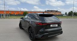 Lexus RX 500h 2023 года за 45 000 000 тг. в Костанай – фото 3