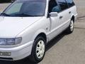 Volkswagen Passat 1995 года за 2 300 000 тг. в Семей – фото 2