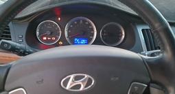 Hyundai Sonata 2009 года за 6 400 000 тг. в Актау – фото 4