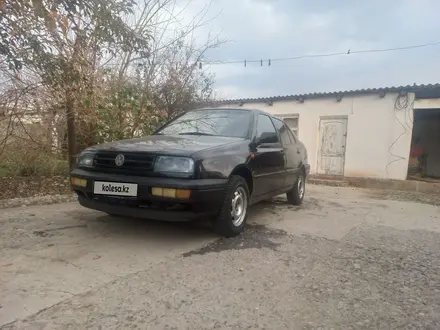 Volkswagen Vento 1993 года за 1 200 000 тг. в Шымкент – фото 6