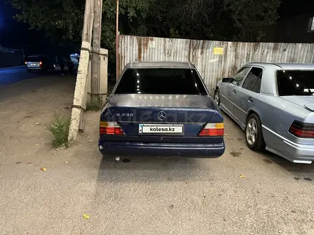 Mercedes-Benz E 230 1989 года за 580 000 тг. в Алматы – фото 8