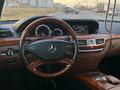 Mercedes-Benz S 63 AMG 2010 года за 18 000 000 тг. в Астана – фото 15