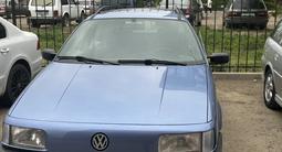 Volkswagen Passat 1992 годаүшін2 500 000 тг. в Уральск
