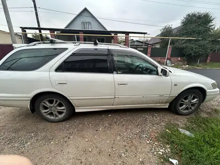 Toyota Camry Gracia 1997 года за 3 700 000 тг. в Алматы – фото 9