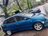 Nissan Almera Tino 2002 года за 2 500 000 тг. в Алматы