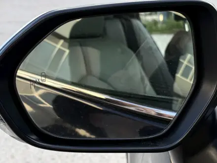 Toyota Camry 2019 года за 8 500 000 тг. в Актау – фото 15