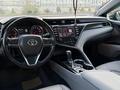 Toyota Camry 2019 года за 8 500 000 тг. в Актау – фото 14