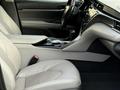 Toyota Camry 2019 года за 8 500 000 тг. в Актау – фото 16