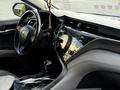 Toyota Camry 2019 года за 8 500 000 тг. в Актау – фото 19