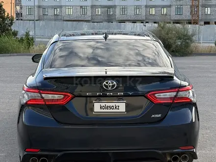Toyota Camry 2019 года за 8 500 000 тг. в Актау