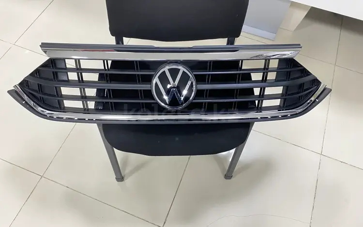 Решетка радиатора Volkswagen Polo за 157 000 тг. в Костанай