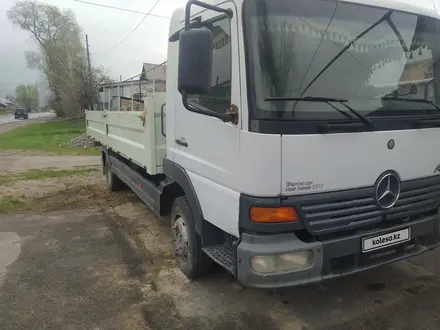 Mercedes-Benz  Atego 1999 года за 12 000 000 тг. в Есик – фото 3