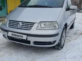 Volkswagen Sharan 2000 года за 3 700 000 тг. в Уральск – фото 3