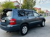 Toyota Highlander 2003 года за 6 200 000 тг. в Алматы – фото 2