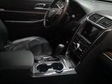 Ford Explorer 2018 года за 15 200 000 тг. в Астана – фото 4