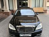 Mercedes-Benz S 350 2011 года за 14 000 000 тг. в Шымкент – фото 4