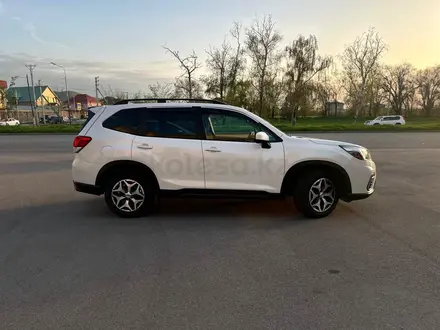 Subaru Forester 2019 года за 13 000 000 тг. в Алматы – фото 4