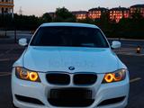 BMW 320 2010 года за 2 689 000 тг. в Астана