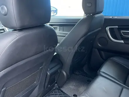 Land Rover Discovery Sport 2019 года за 16 500 000 тг. в Алматы – фото 7