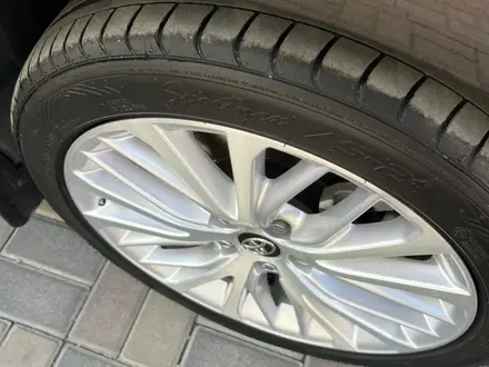 Toyota Camry 2018 года за 12 700 000 тг. в Алматы – фото 14
